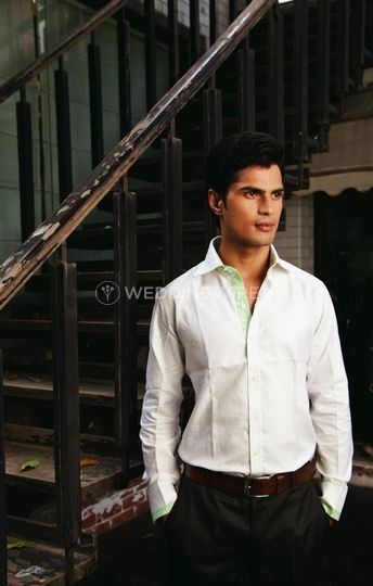 Dhruv Sehgal Clothing Sherwani Greater Kailash 1 Gk1 Weddingwire In Why would anyone want to dress in clothing which is disrespectful to the country visited? dhruv sehgal clothing sherwani
