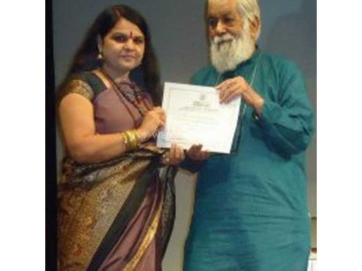meenakshi sharma astrologer
