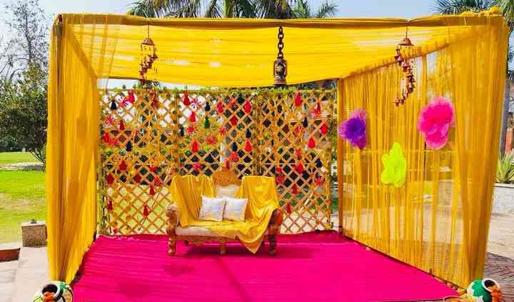 Chacha Bhatija Theme Managements Planner Anwar Ganj Weddingwire In Khau chor is in the lockup. chacha bhatija theme managements