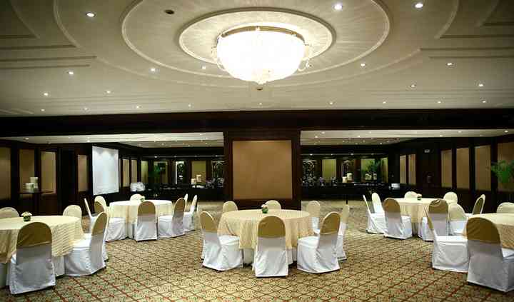 Best Hotel Wedding Venues In Chennai Reviews And Pricing Page 4 The banqueting rooms can be divided to provide five versatile function rooms to accommodate different group sizes. weddingwire india