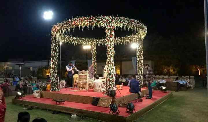 Mukesh Mandap Service Decorator Bhavnagar City Weddingwire In