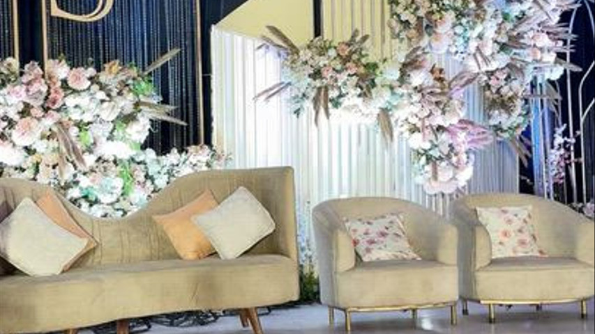 Imagine Weddings 