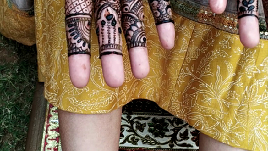 Raj Mehandi Artist, Sector 7, Gurgaon