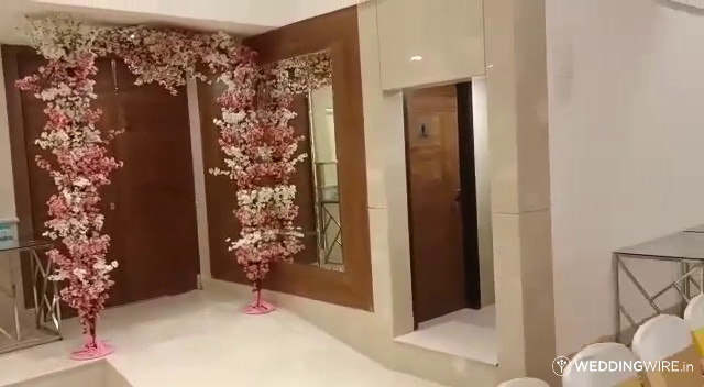 Royal Orchid Central Gracia