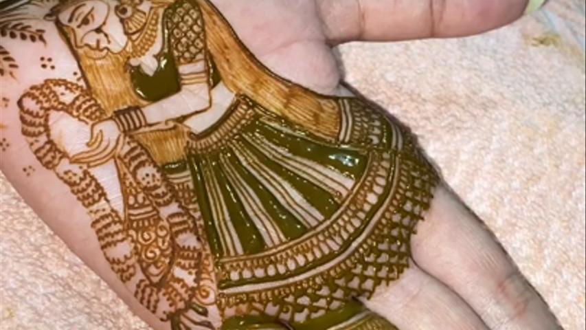 Amar Mehndi Artist