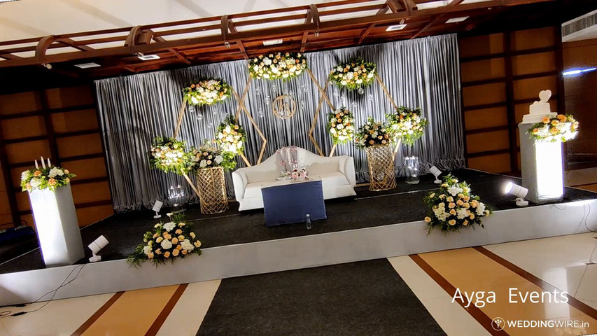 Budget friendly wedding decoration