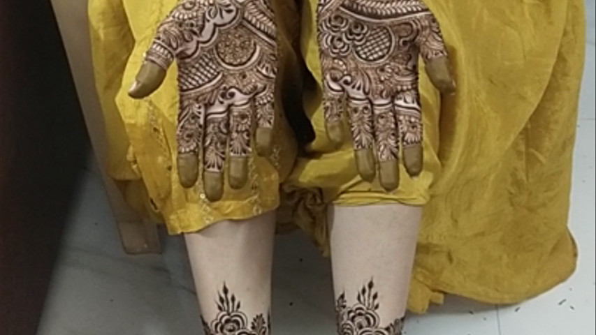 Ajaynayak professional mehandi 