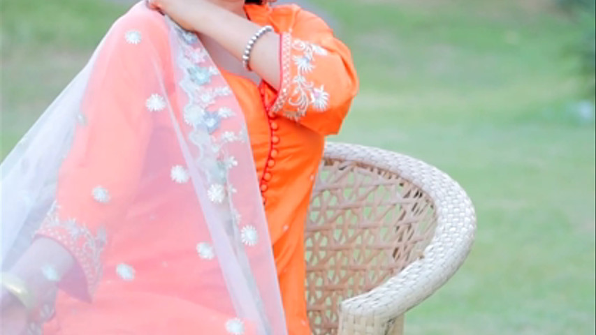 Nc reel 15 orange suit shanaya 1 169218199345480