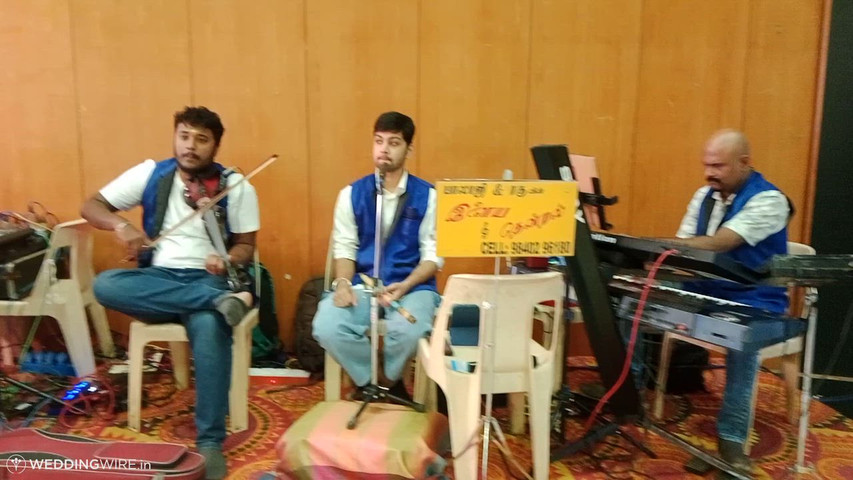 Balaji & Raghu's Ilayathendral Orchestra