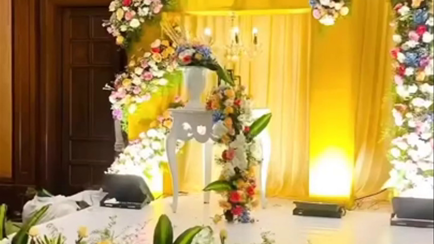 Wedding stage 