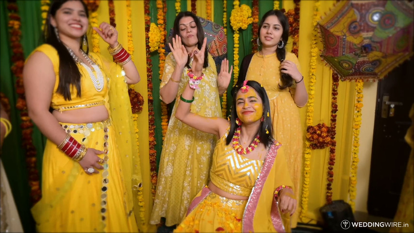 Akhila Haldi and Mehandi