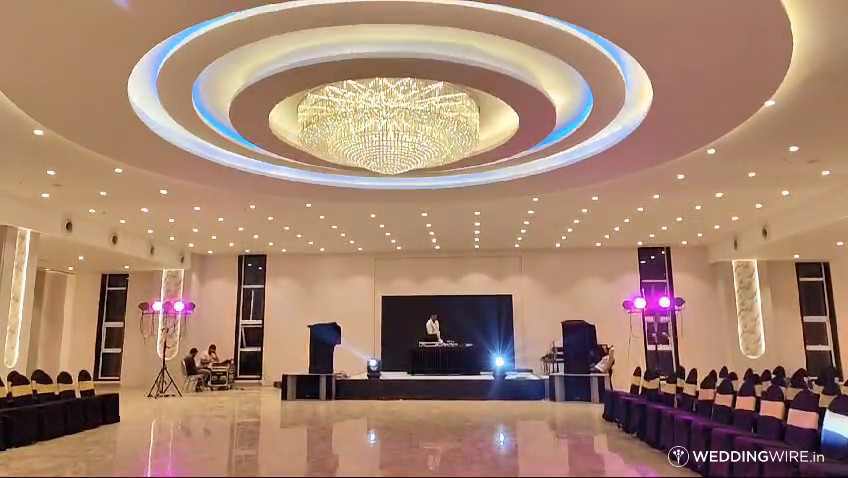 Royal Seasons Banquet