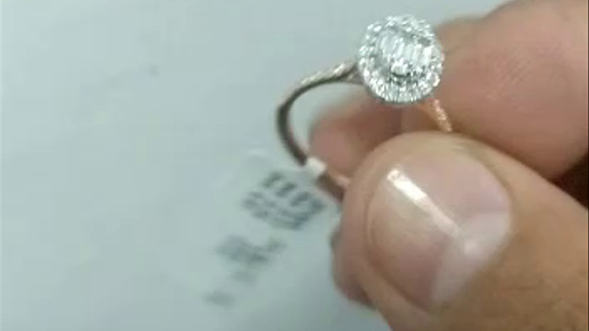 Delicate Real Dimond Ring