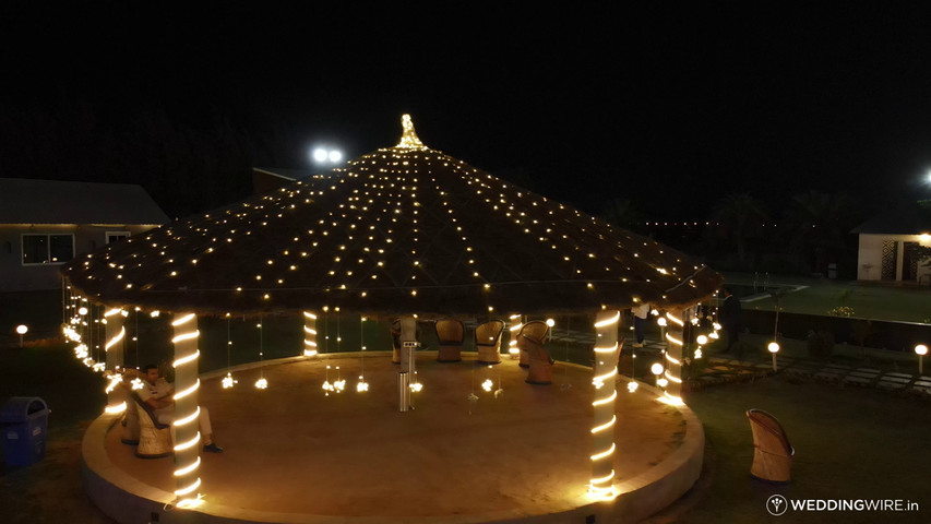 The Ashoka Farms - Farm House and Luxury Resort 