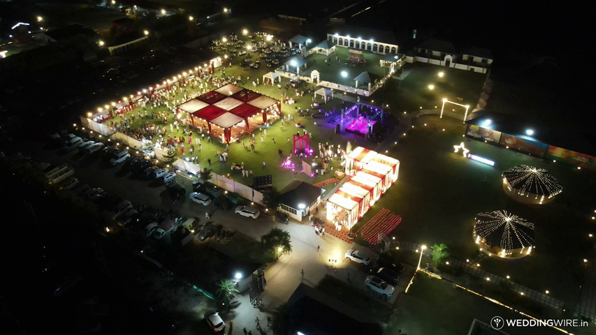 The Ashoka Farms - Farm House and Luxury Resort 