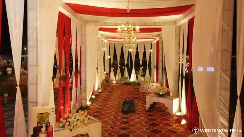 The Ashoka Farms - Farm House and Luxury Resort