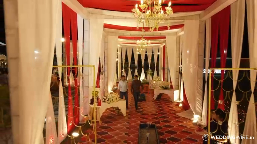 The Ashoka Farms - Farm House and Luxury Resort