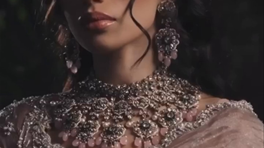 Bridal jewelry this season