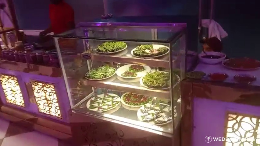 Food Display 