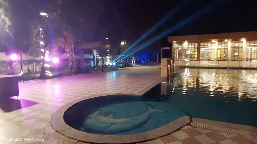 Landmark The Premium Resort 