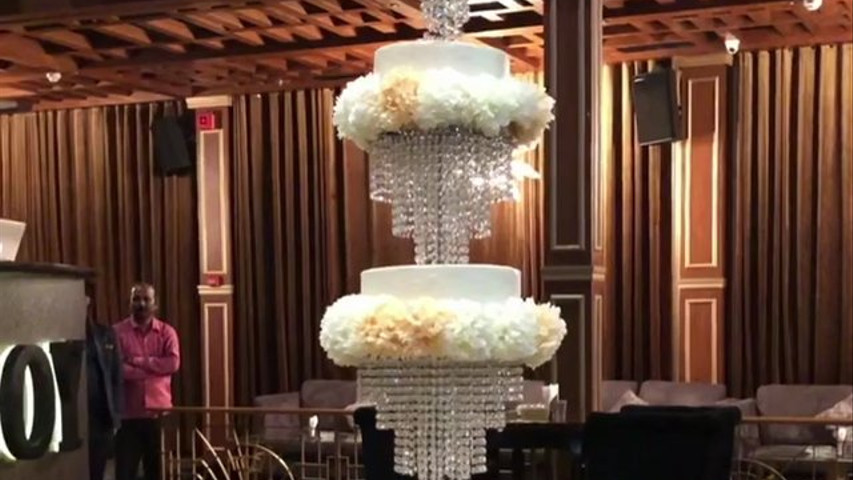 Chandelier cake