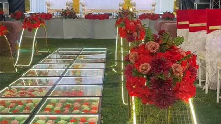 Wedding stage 