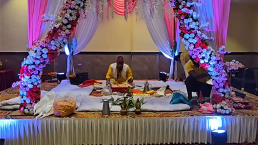 Hotel Sunshine Inn Lawn & Banquets