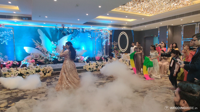 Stunning  bride is dancing for her future Prince Charming🤵🥰 Choreography by @Weddingbells_fatangsunited .