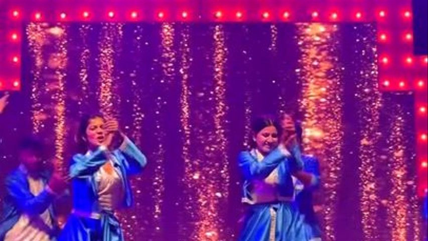Jimkikim Sangeet Bollywood Theme
