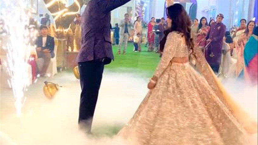 Couple fogg entry