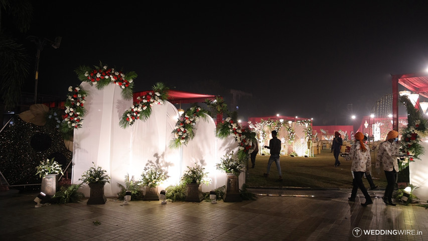 Laxmi Lawn And Resort