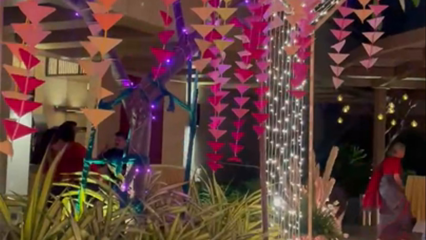 LIT entrances