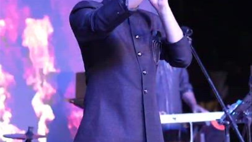 Stage performance 