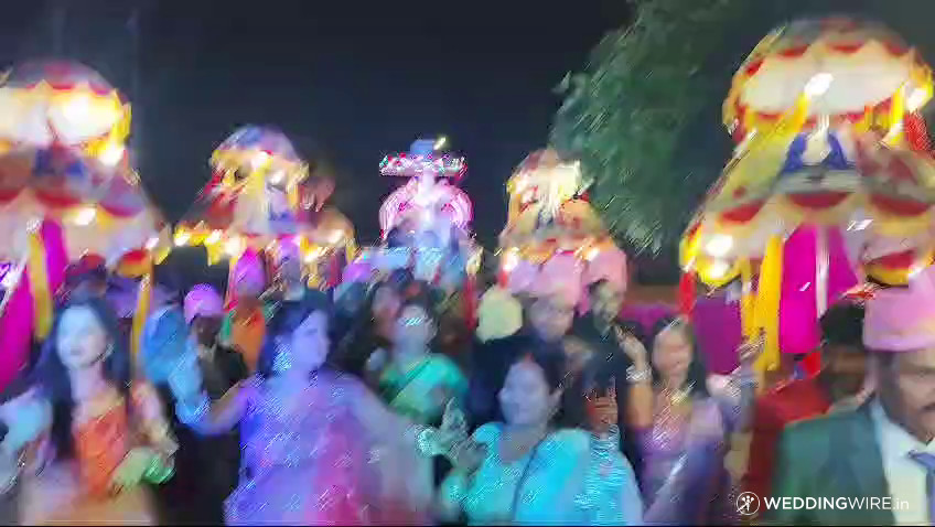 Yaarana Band, Lucknow 