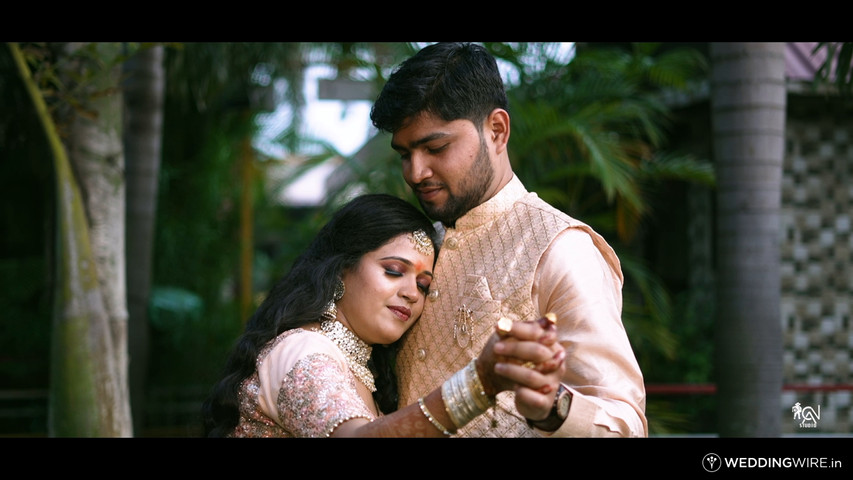 Pooja and Aakash Engagement Teaser