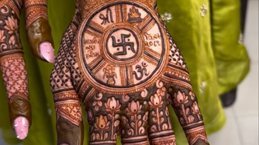 Arun Designer Mehandi Arts