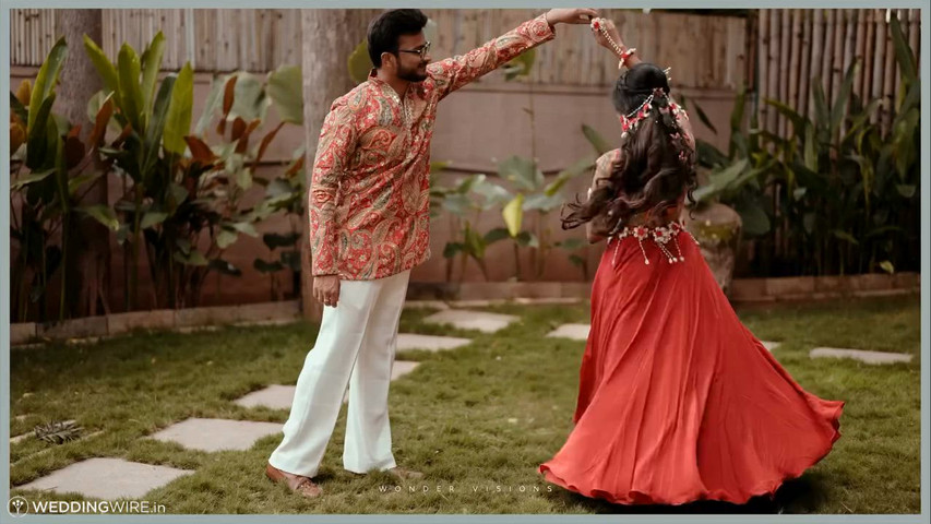 Akhila & Abhilash | Haldi Celebration | Sangeeth Wedding Couples Dance 