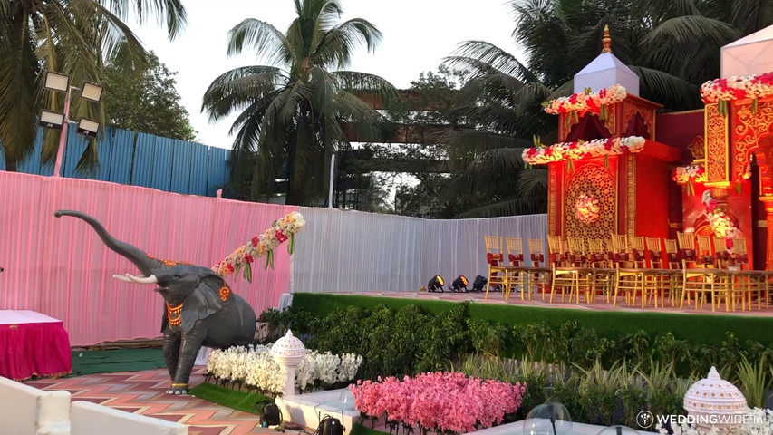 Royal Mandap Decor