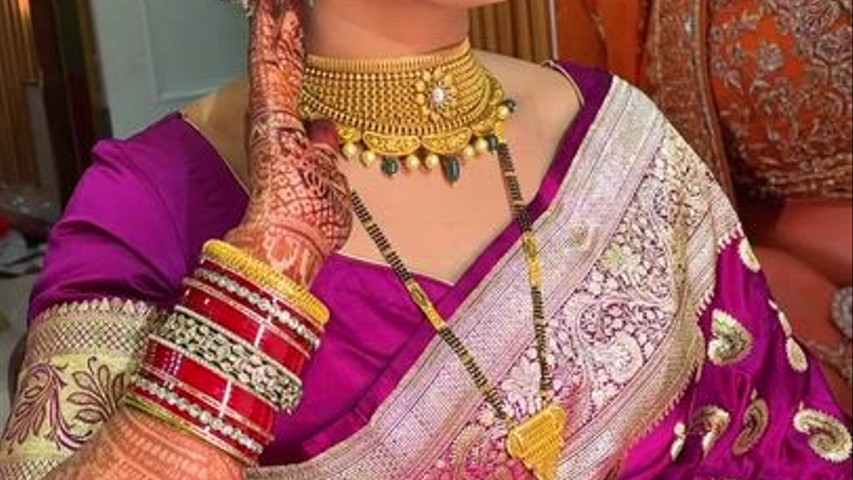“Bridal Makeup in Varanasi by the Best Makeup Artist in Varanasi at Beauty Island Salon”