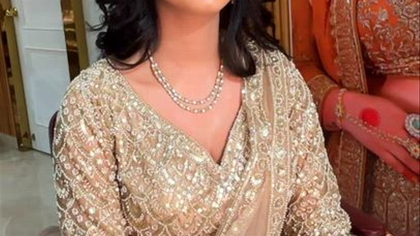 “Bridal Makeup in Varanasi by the Best Makeup Artist in Varanasi at Beauty Island Salon”