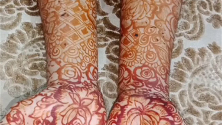 Mehendi artist 