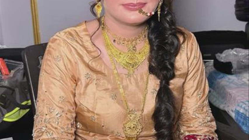 AWM - Makeovers by Aastha