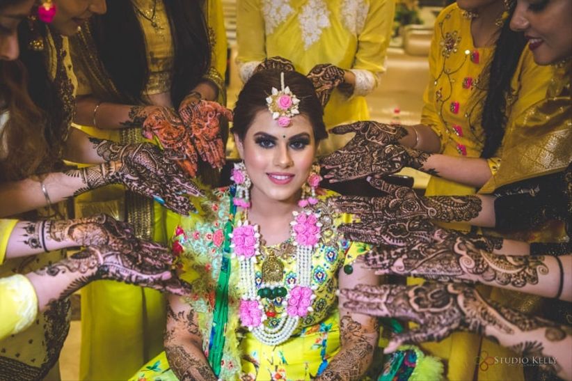 The Magical Mehndi Ceremony Explainer , What\u0027s Done, How And
