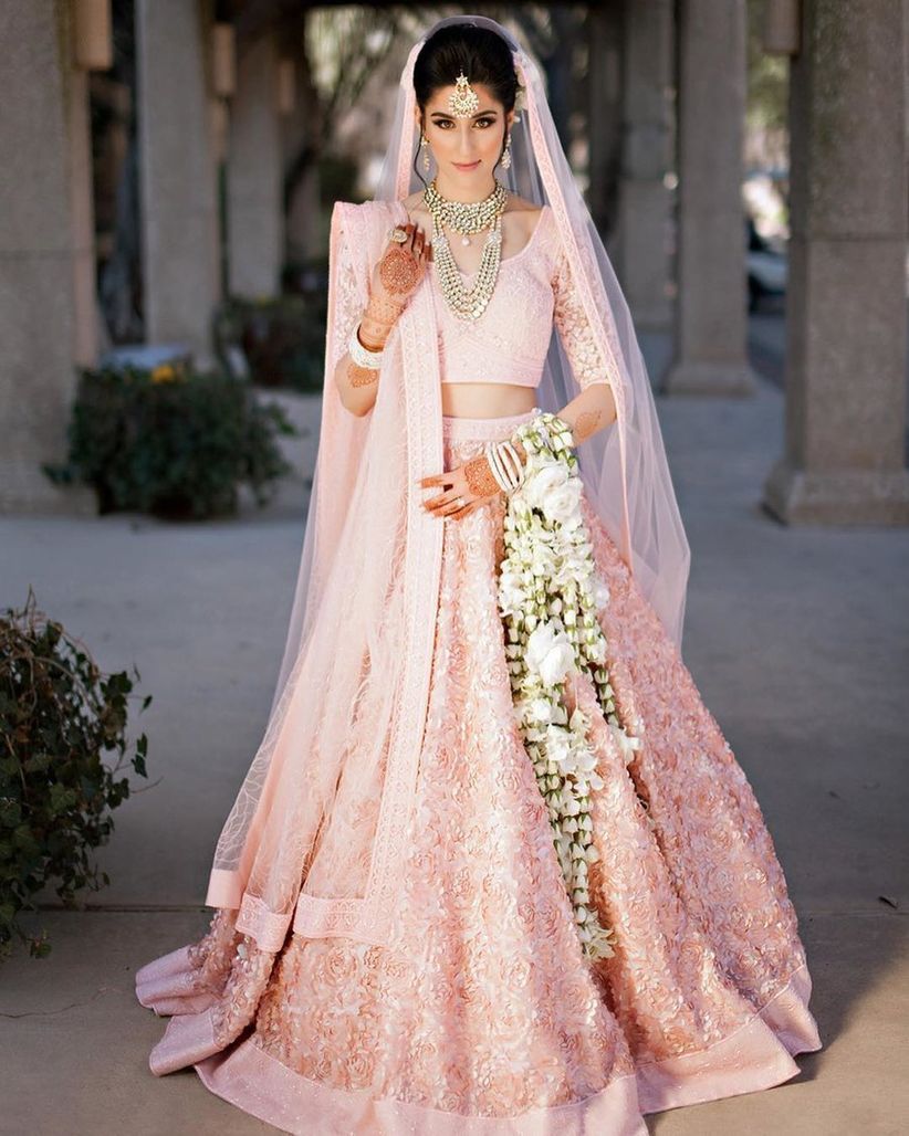 10 Stunning Designs You Can Find For Bridal Kalire Online Without Burning A Hole In Your Pocket
