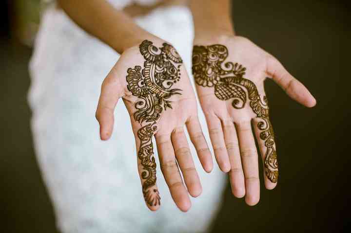 11 Gorgeous Front Hand Mehndi Designs For The Grooms