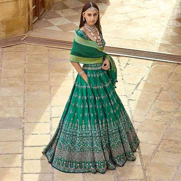 full flared bridal lehenga