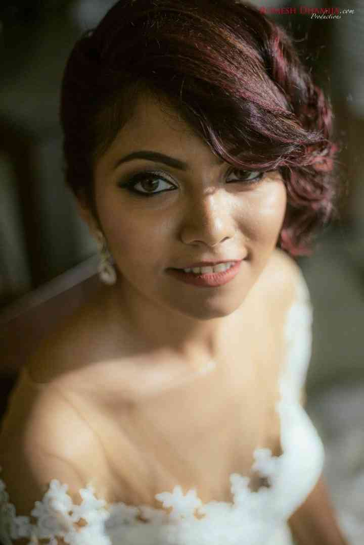 8 Ideas On Wedding Haircut For Oval Face Indian Females That