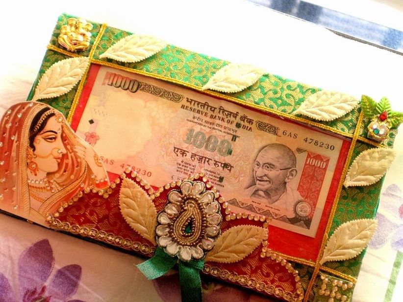 8 Traditional Hindu Wedding Gift Ideas with a Millennial ...