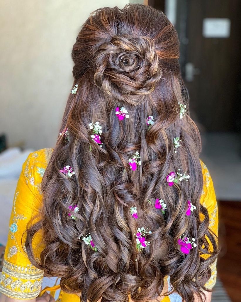 20 Open Hairstyle Ideas For Wedding Functions 