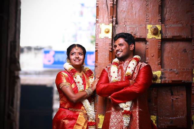 Click on the photo to book your wedding photographer] South Indian Brides  T… | Indian wedding couple photography, South indian bride, Most beautiful  indian actress